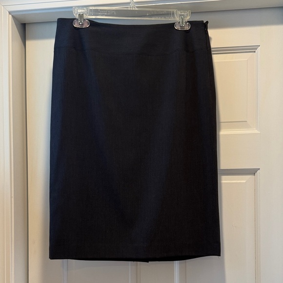 Alfani Classic gray Pencil Skirt size 8 - Picture 1 of 7